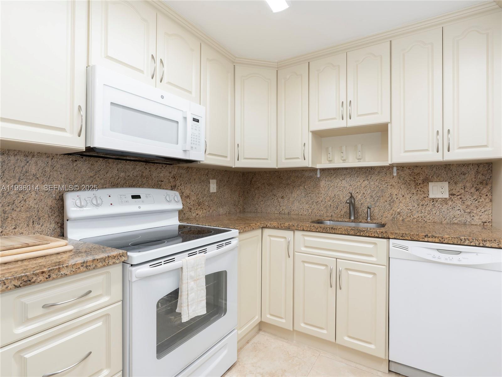 3725 S Ocean Dr 1606