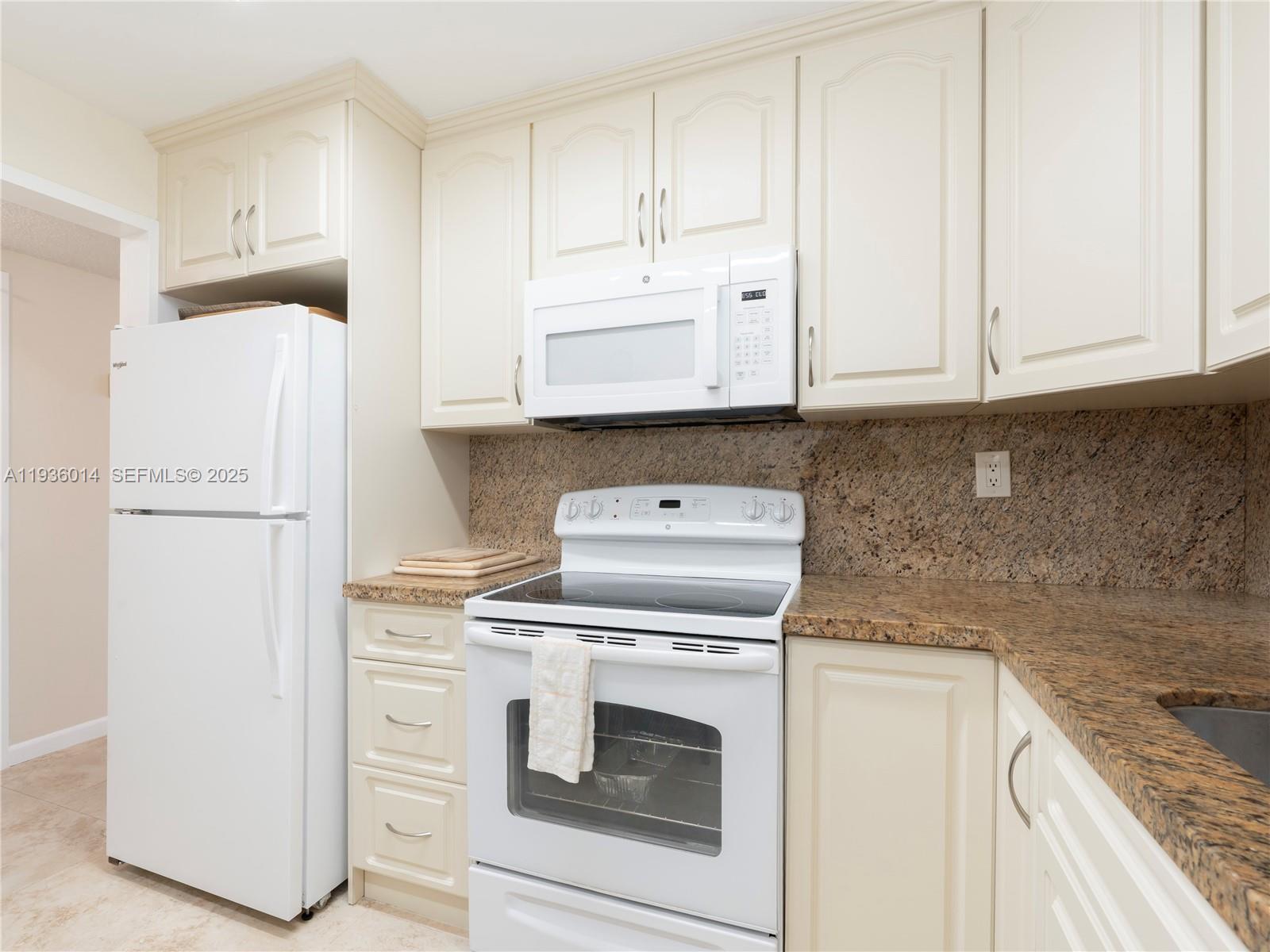 SEA AIR TOWERS CONDO - Residential