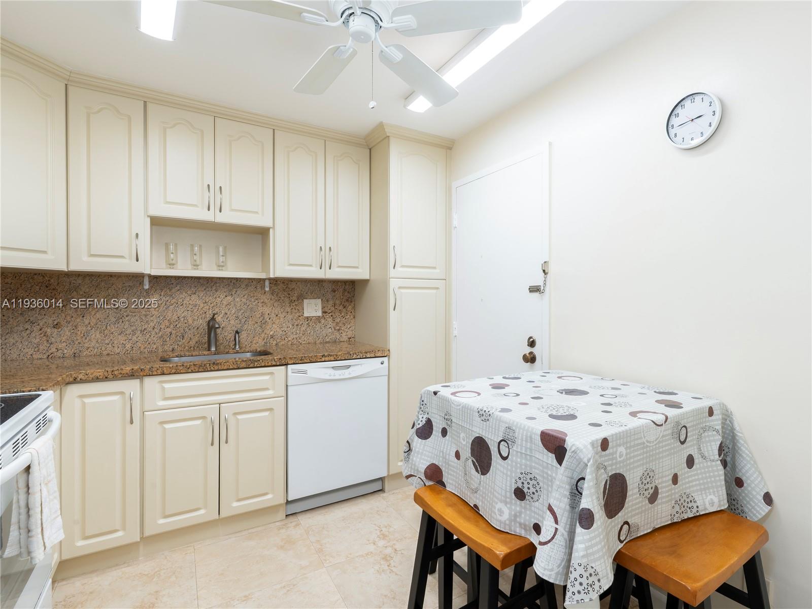 SEA AIR TOWERS CONDO - Residential