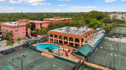 Photo of 620 Tennis Club Dr #110, Fort Lauderdale, FL 33311 (MLS # A11934767)