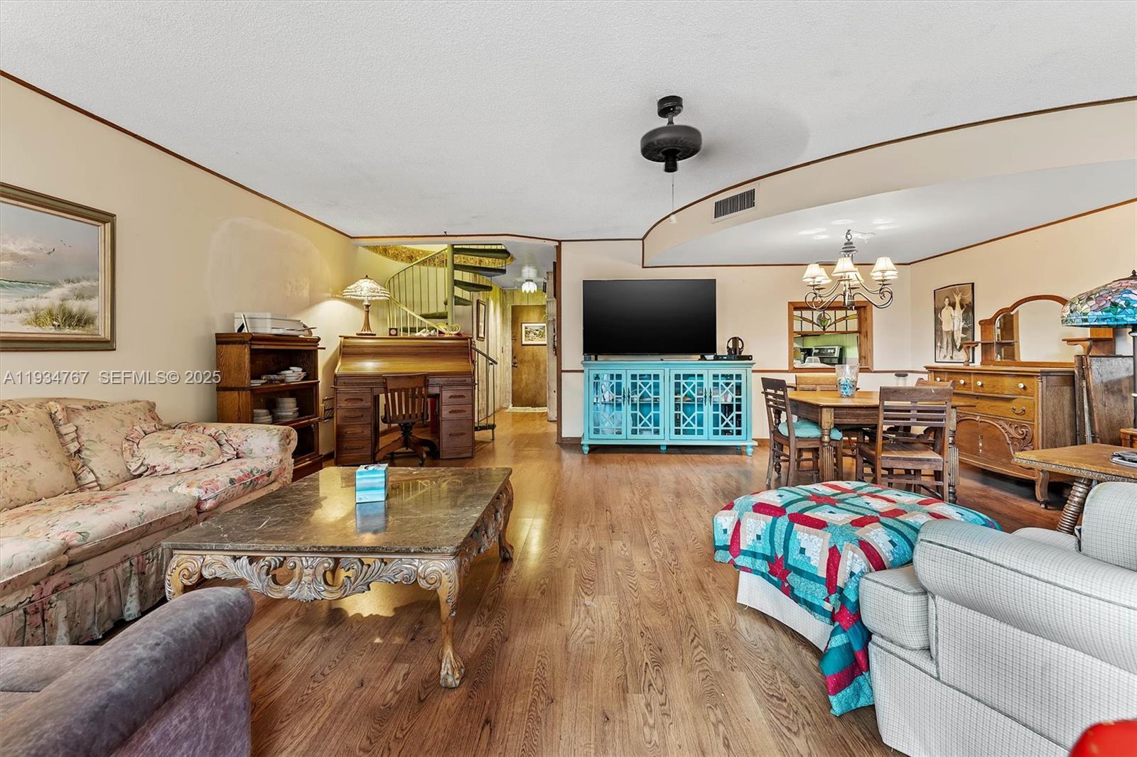 TENNIS CLUB TILDEN CONDO - Residential