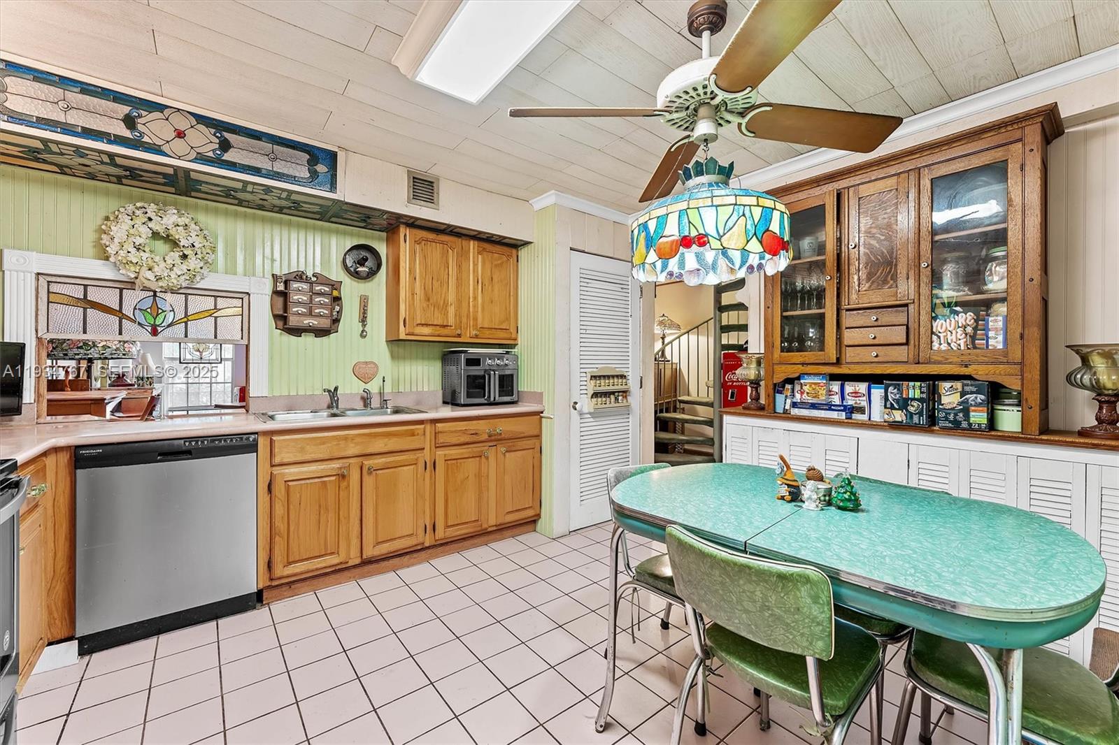 TENNIS CLUB TILDEN CONDO - Residential