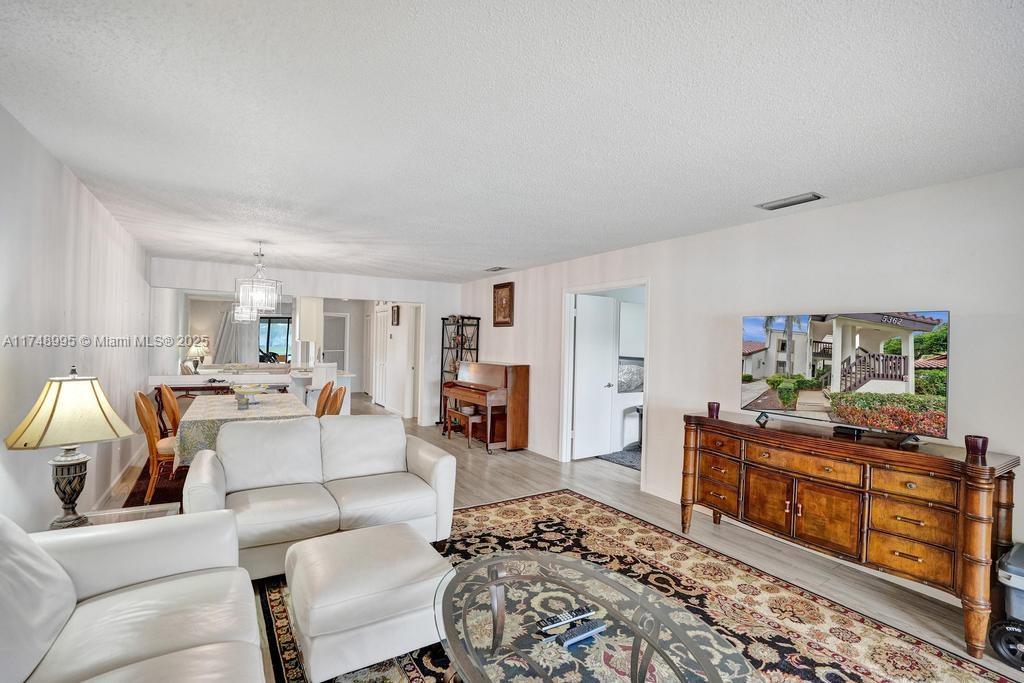 LAKESIDE CONDO 3 OF BANYA - Residential