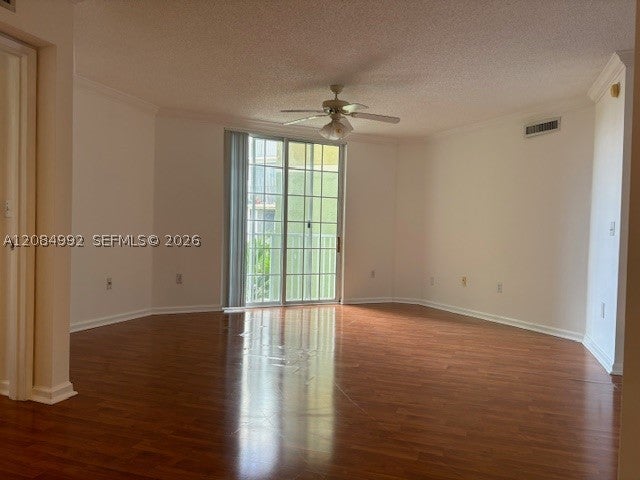1919 Van Buren St 502A