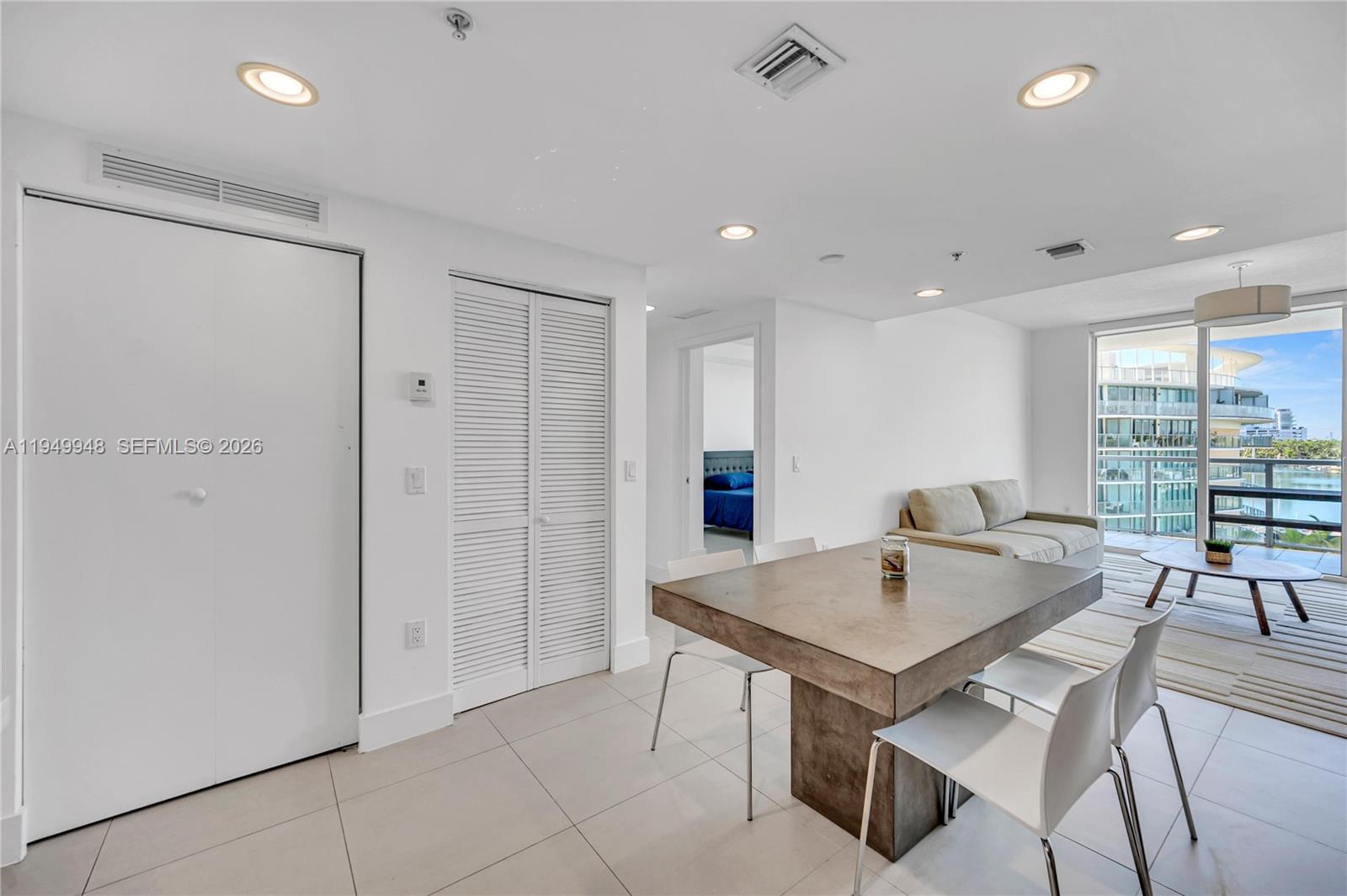 EDEN HOUSE CONDO - Residential