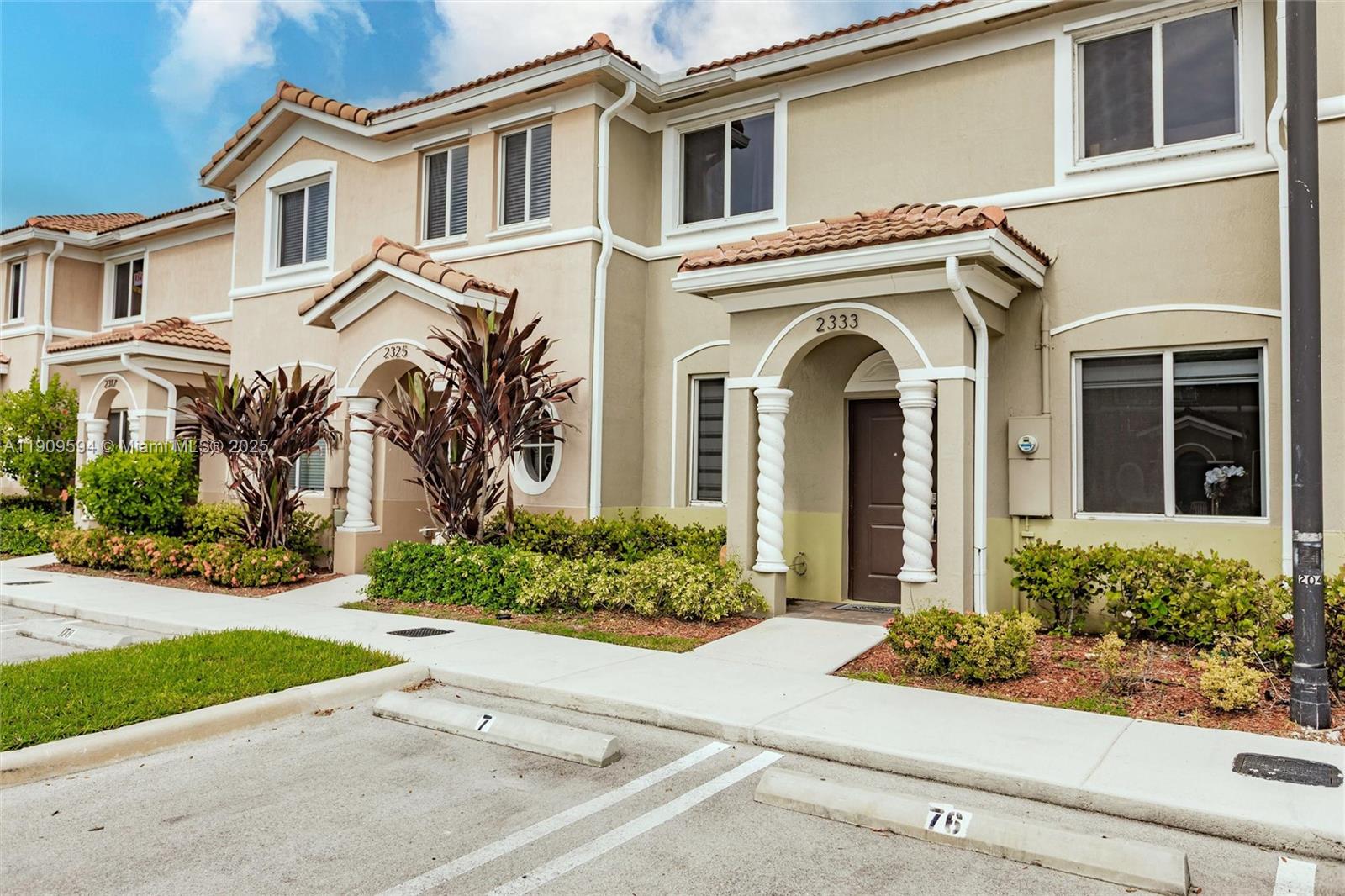 SHORES AT KEYS GATE - Residential