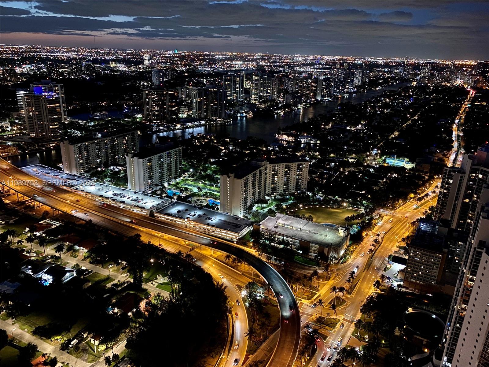 Residences by Armani/Casa - Residential