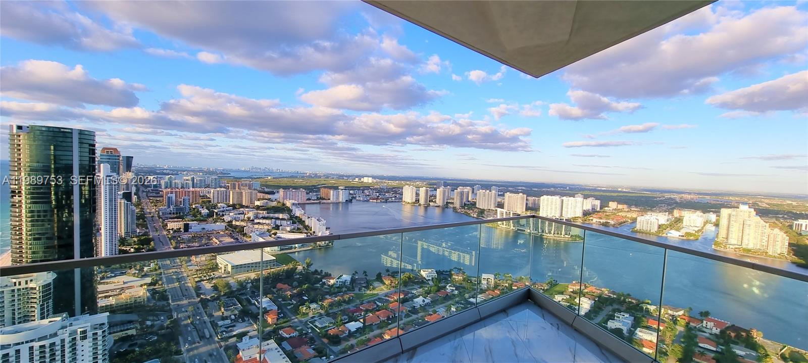 Residences by Armani/Casa - Residential