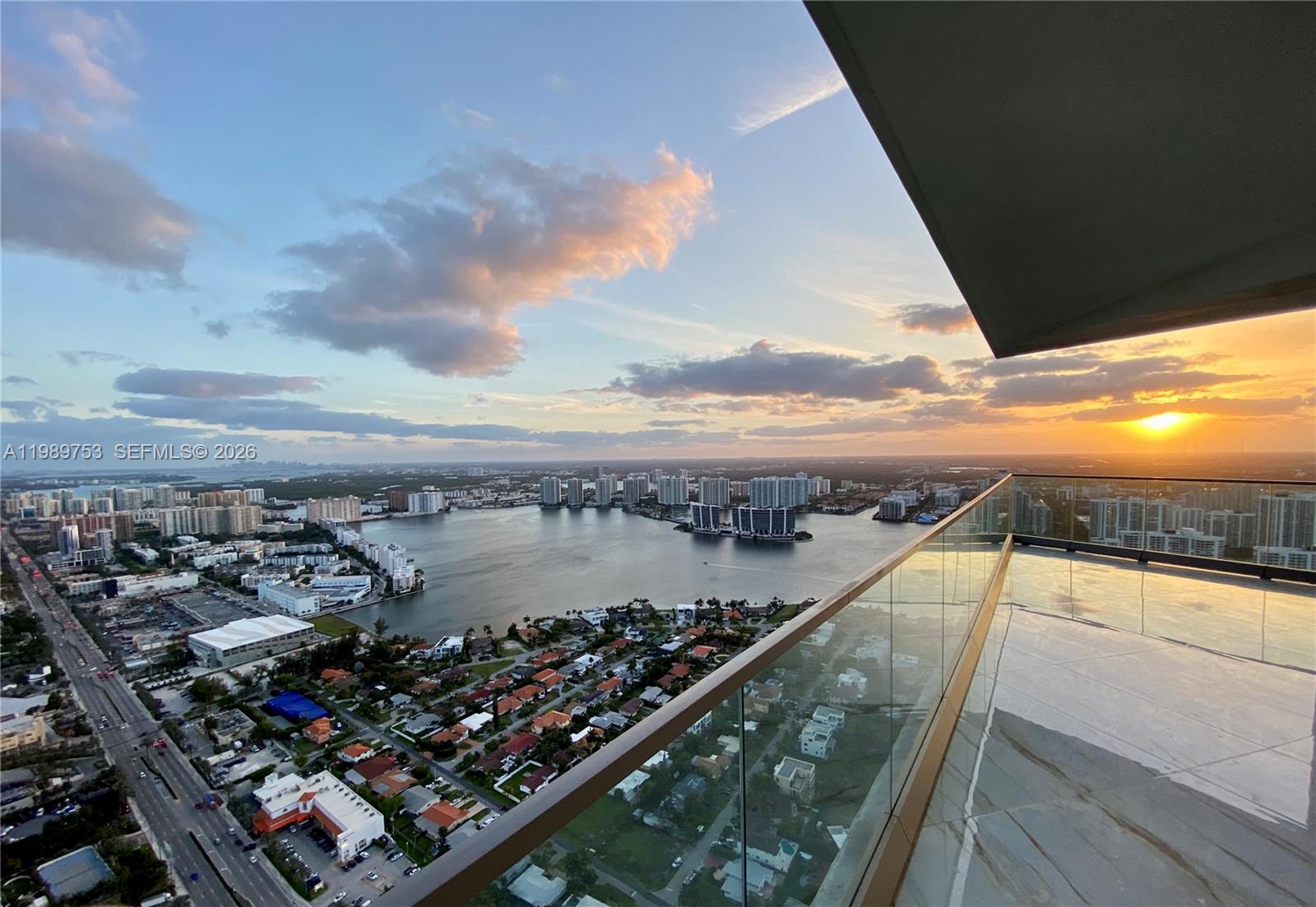 Residences by Armani/Casa - Residential