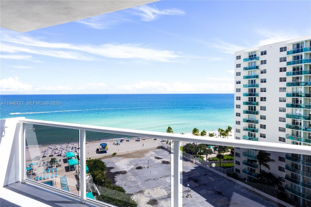 Photo of 3725 S Ocean Dr #1116, Hollywood, FL 33019 (MLS # A11946721)