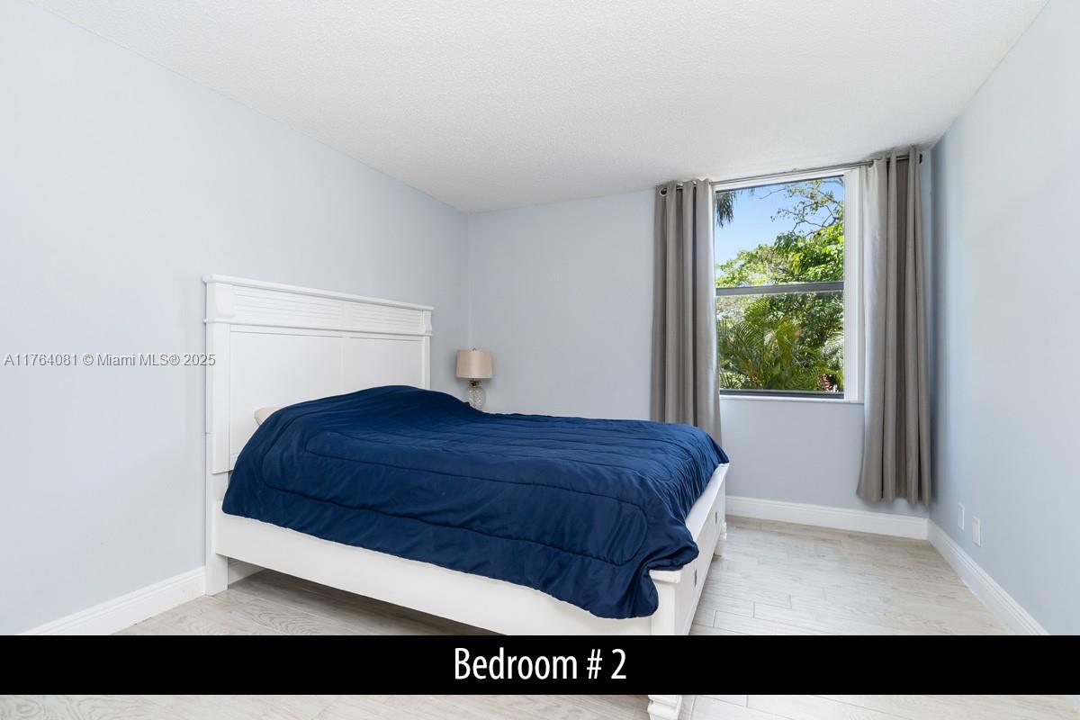 LAVERS RESORT & RACQUET - Residential