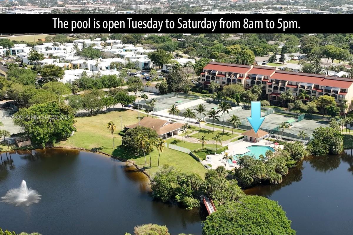 LAVERS RESORT & RACQUET - Residential