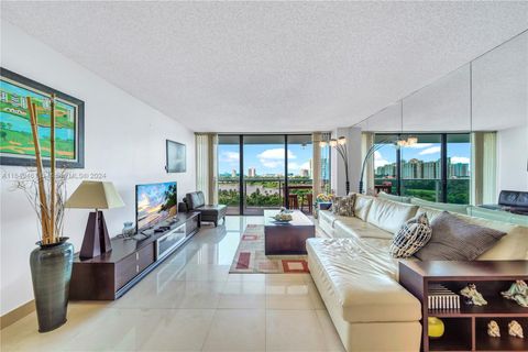 A home in Aventura