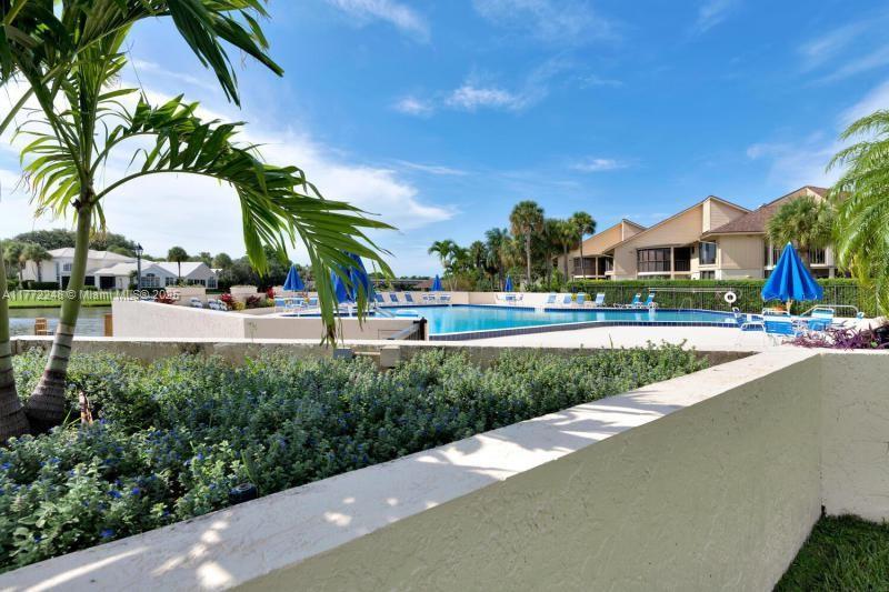 WATERBEND AT JONATHANS LA - Residential Lease
