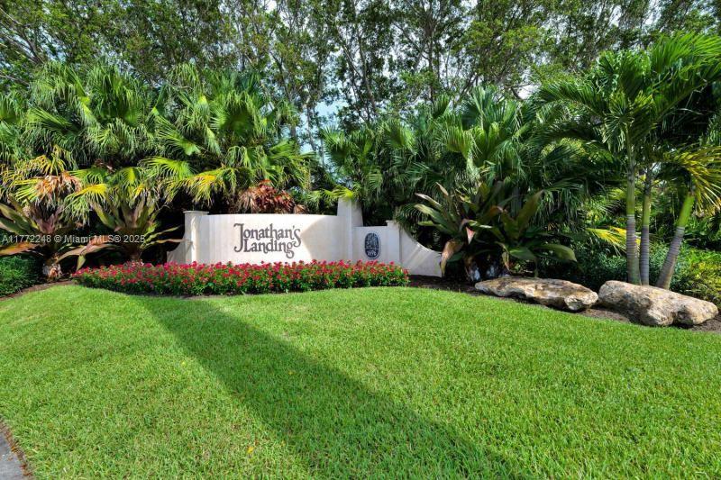 WATERBEND AT JONATHANS LA - Residential Lease