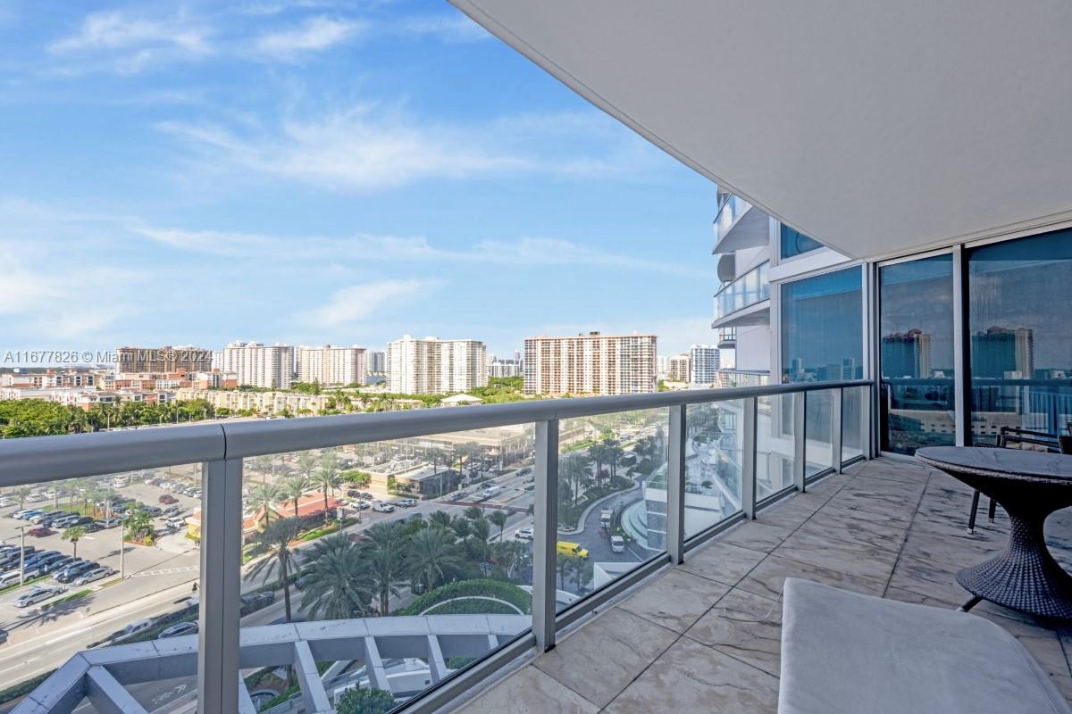 Jade Beach - Residential