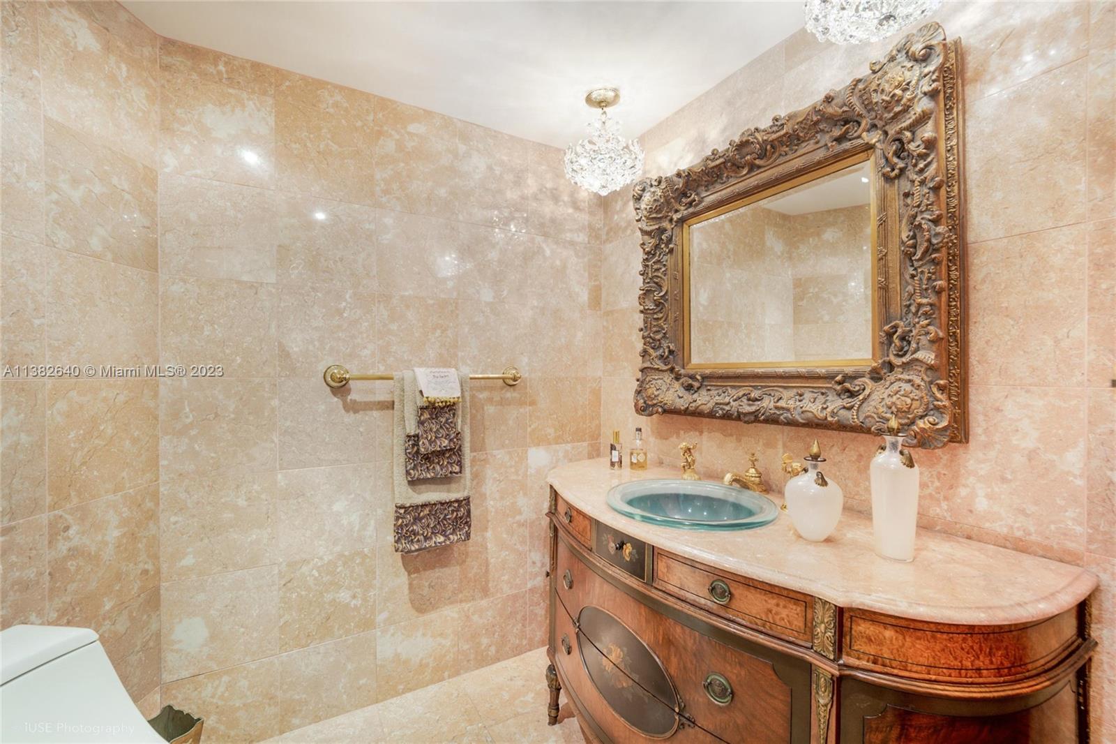 BRISTOL TOWER CONDO - Residential