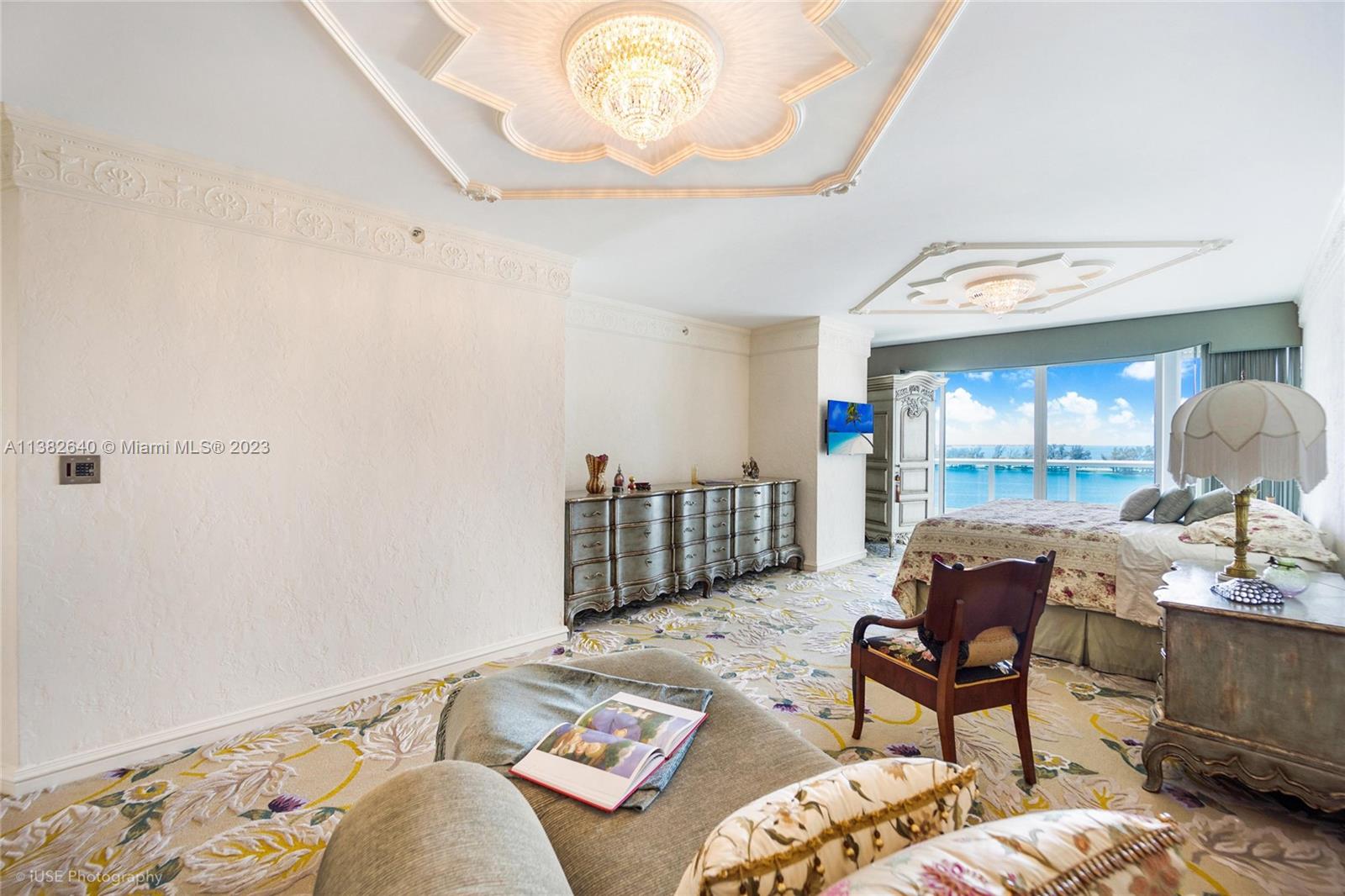 BRISTOL TOWER CONDO - Residential