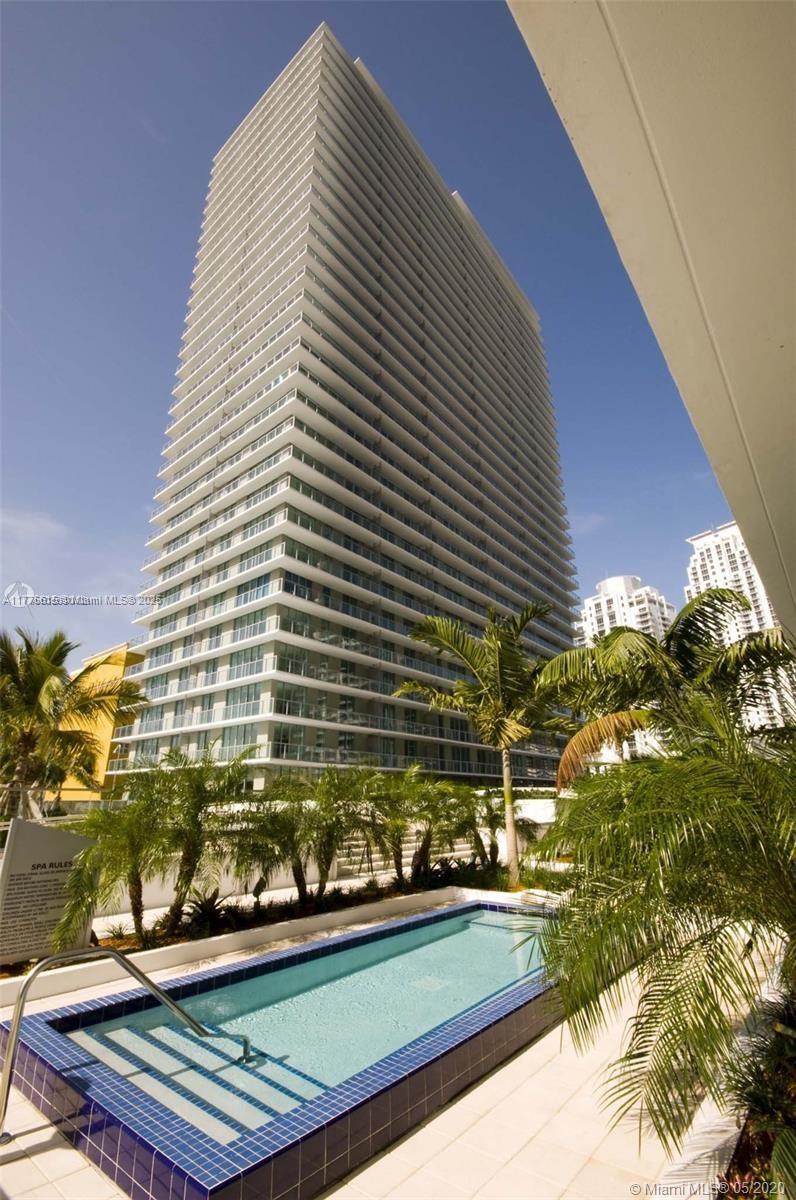THE AXIS ON BRICKELL COND - Residential