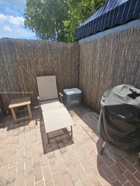 TRAVERS PLACE CONDO - Residential