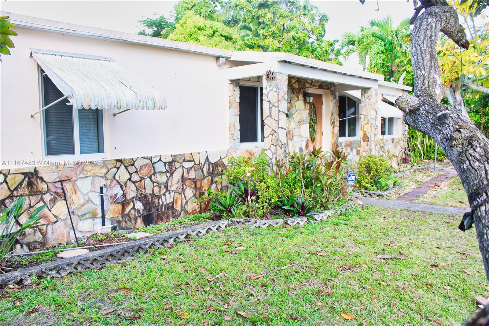 TROPICAL ESTATES 1ST ADDN - Residential