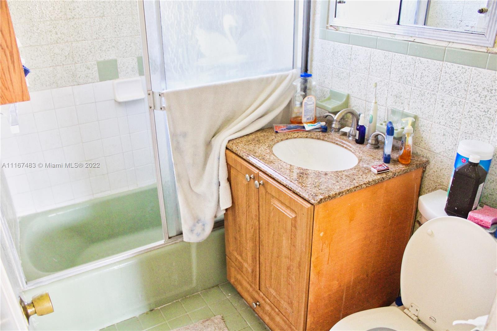 TROPICAL ESTATES 1ST ADDN - Residential