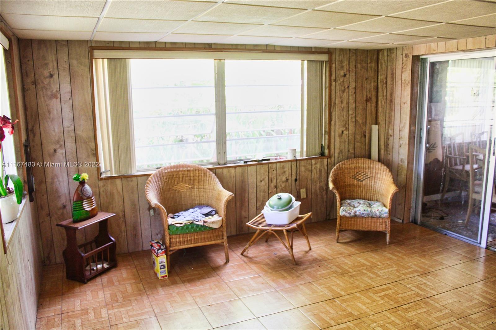 TROPICAL ESTATES 1ST ADDN - Residential