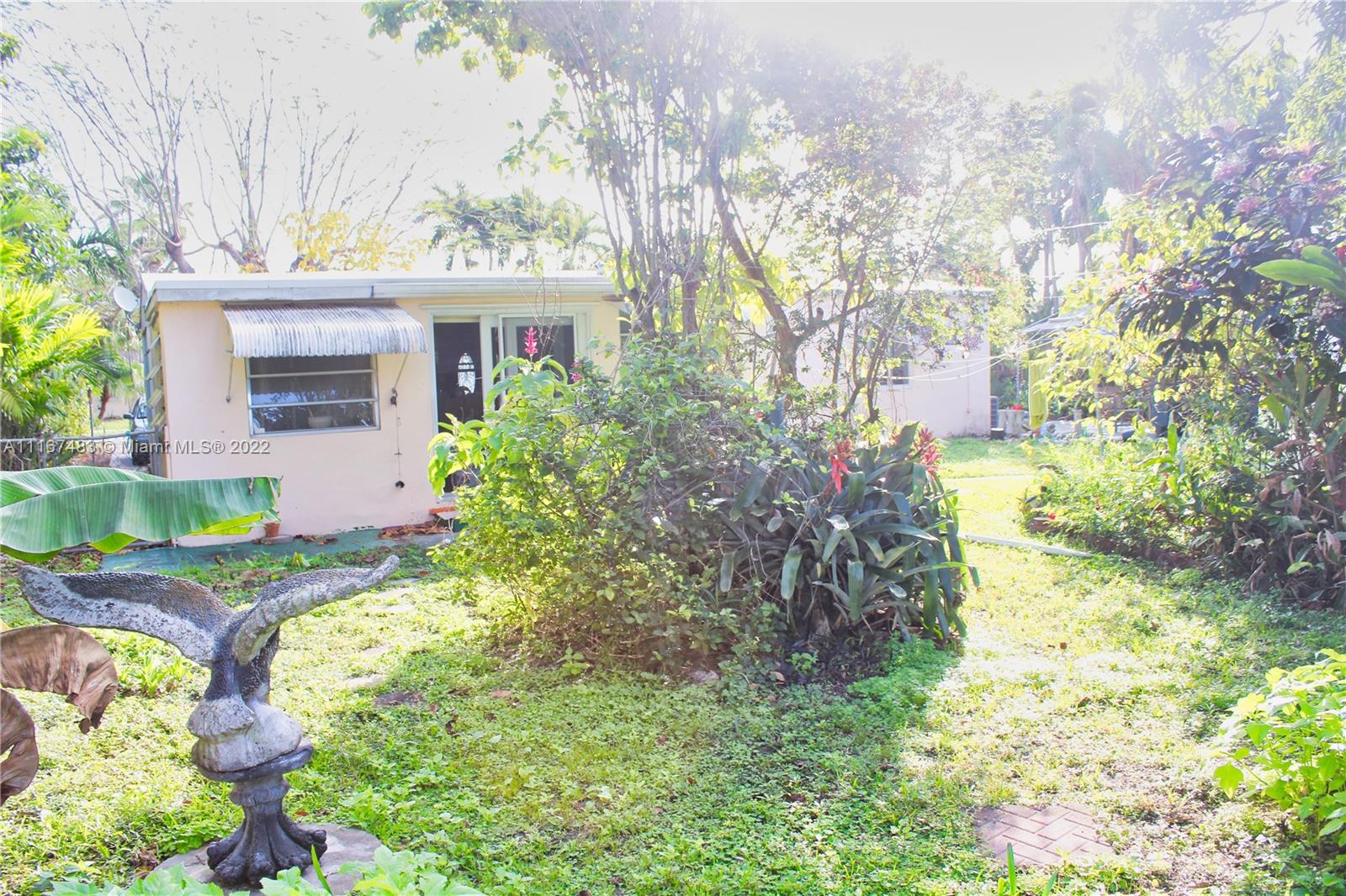 TROPICAL ESTATES 1ST ADDN - Residential