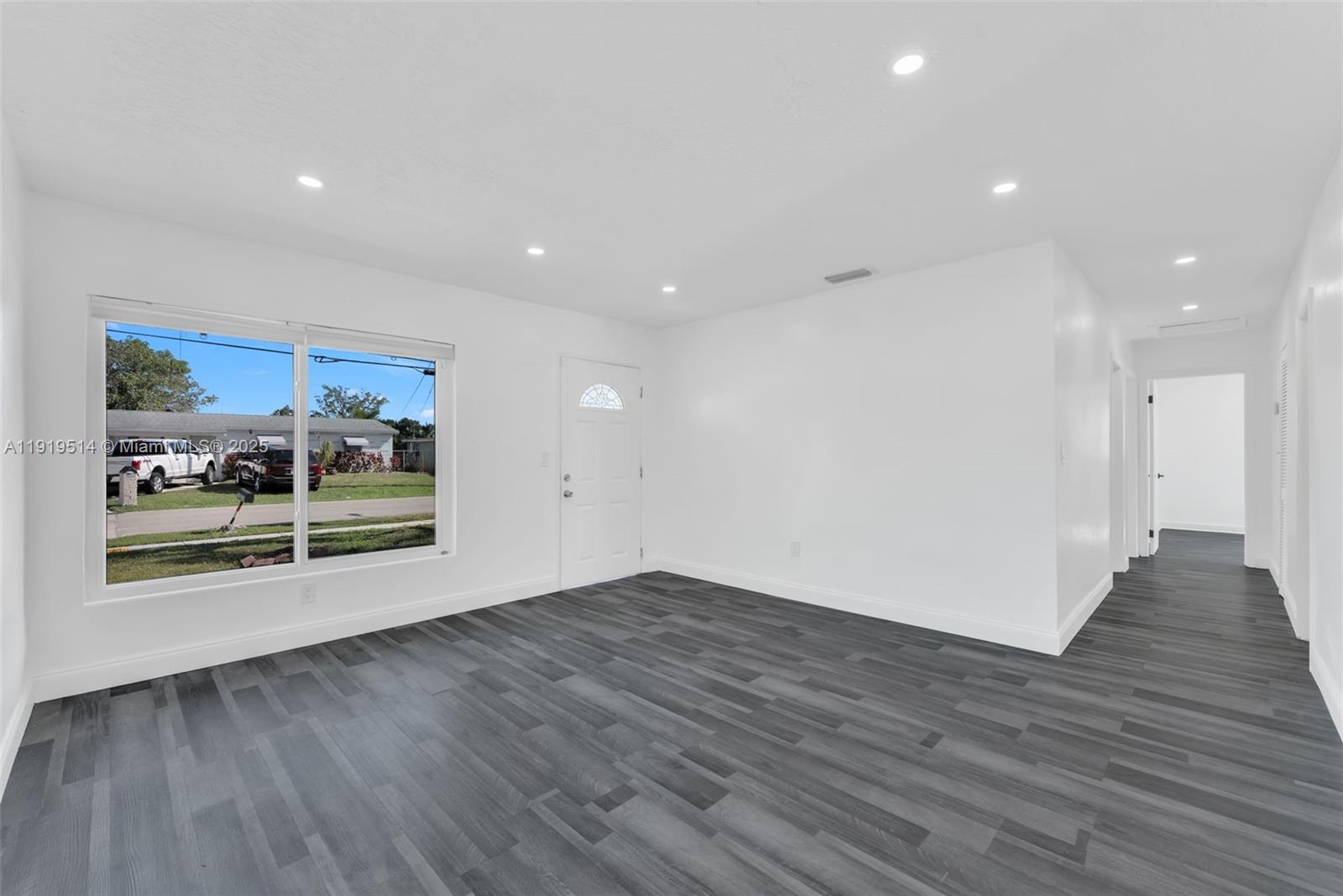 PLAYLAND ISLES - Residential Lease