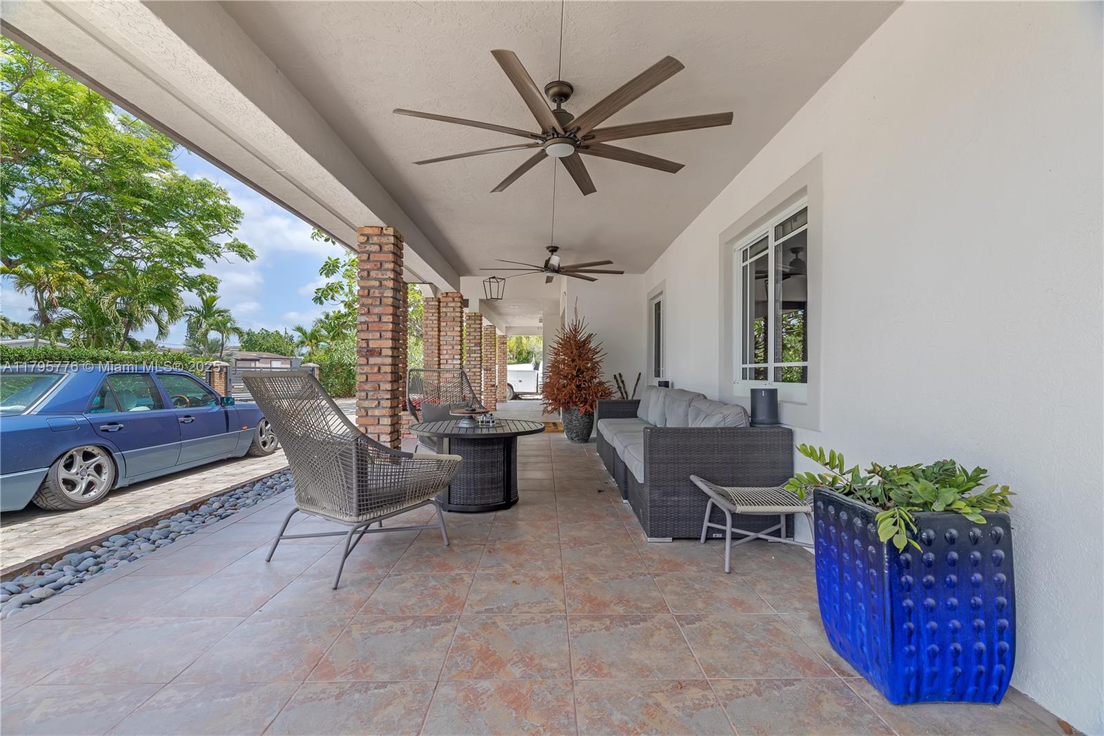 TROPICAL ESTATES 1ST ADDN - Residential