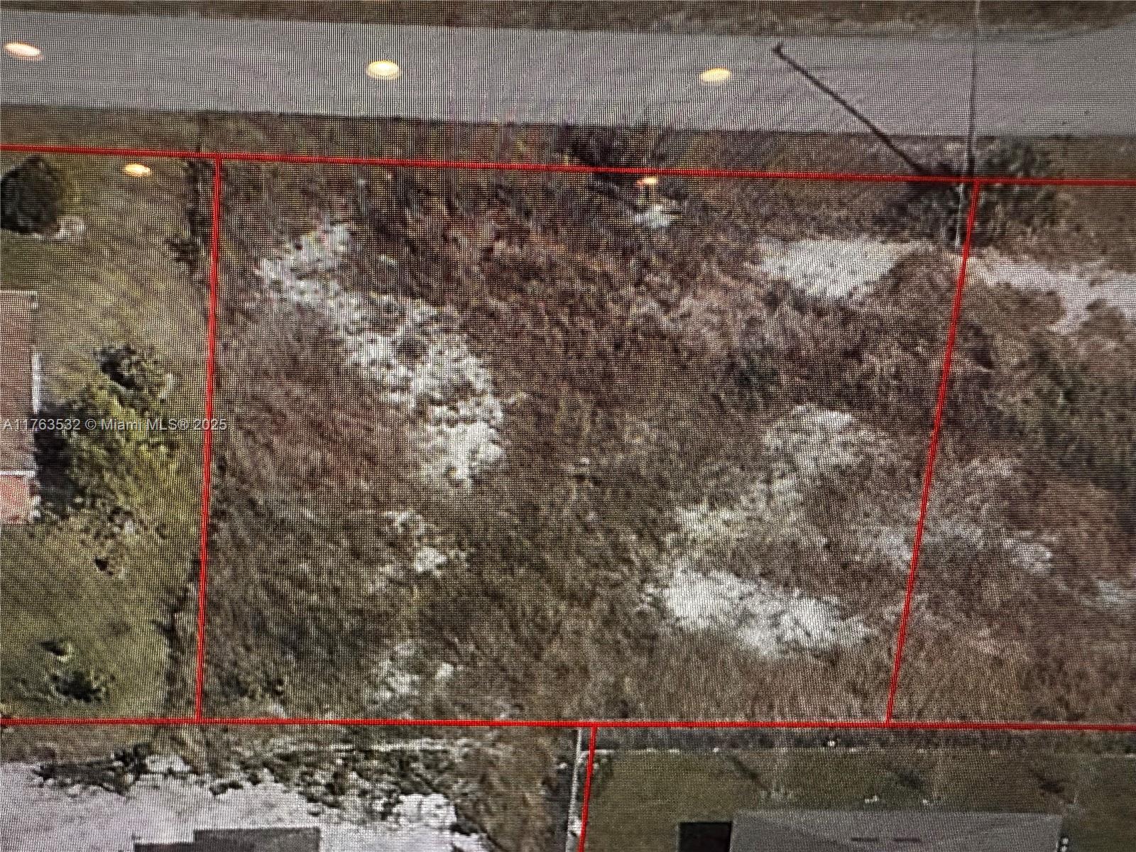 Lee County Unincorporated - Land