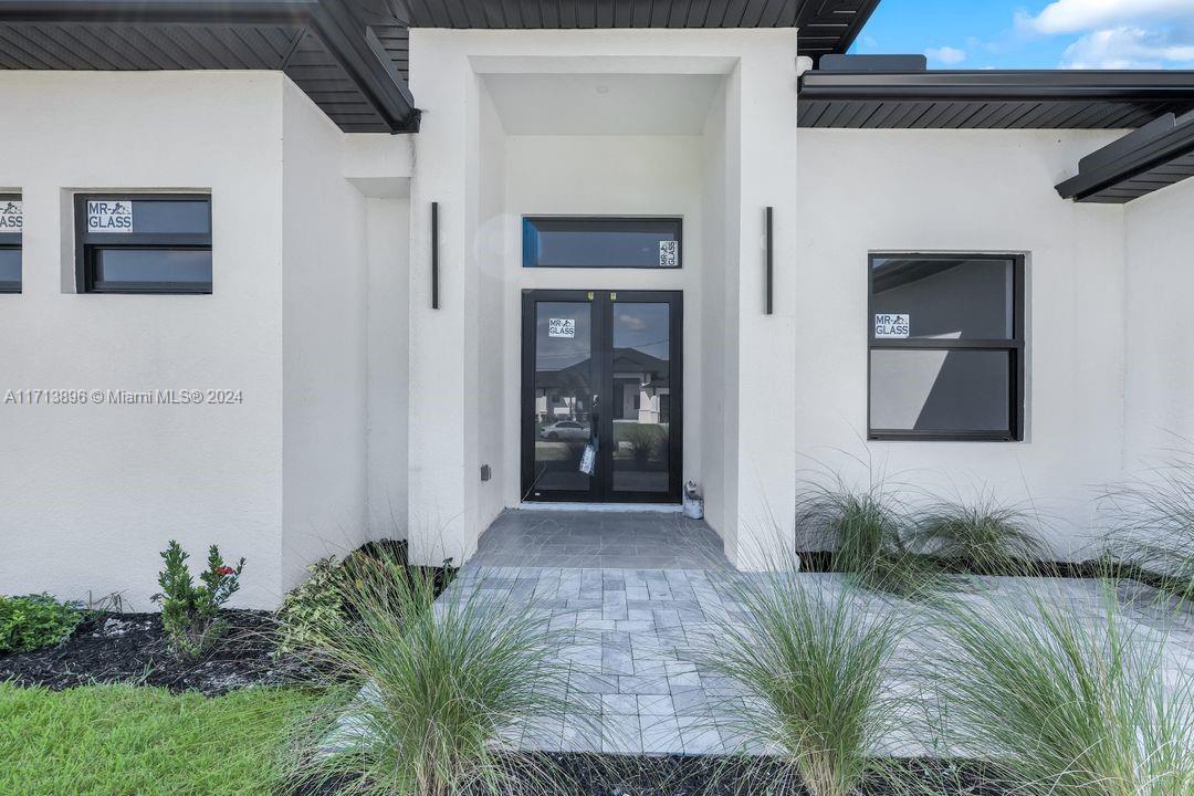CAPE CORAL - Residential Lease
