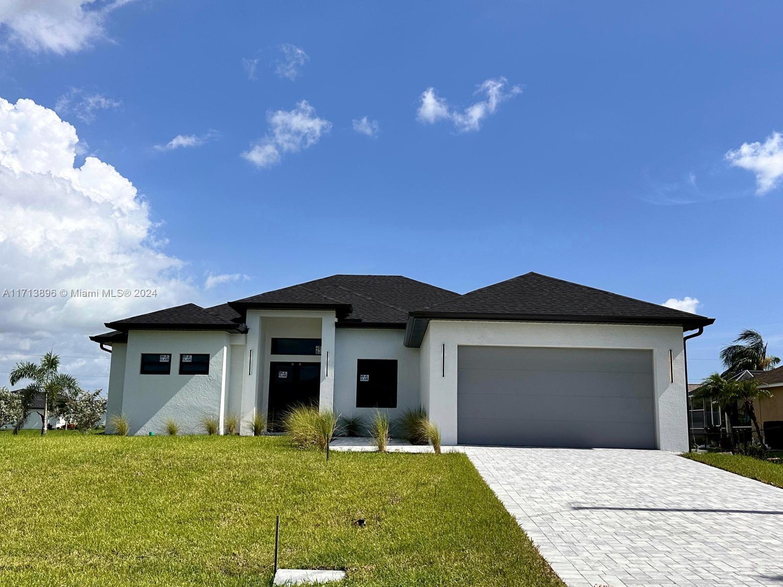 CAPE CORAL - Residential Lease