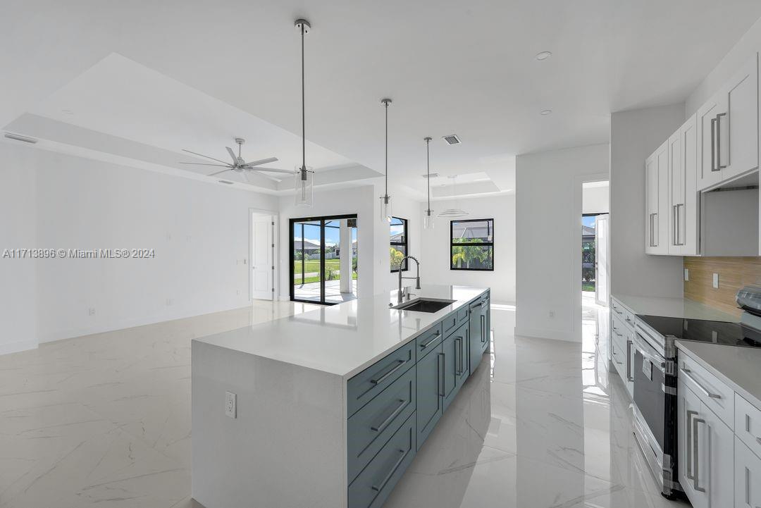 CAPE CORAL - Residential Lease