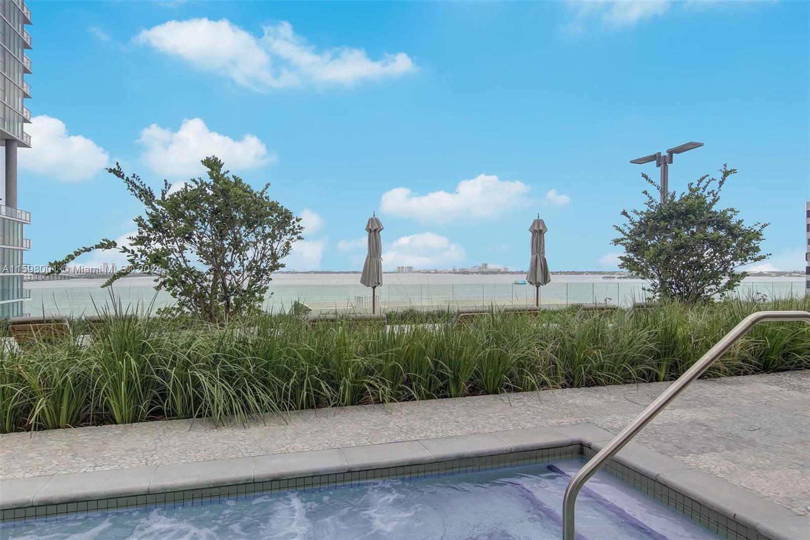 PARAISO BAY CONDO - Residential Lease