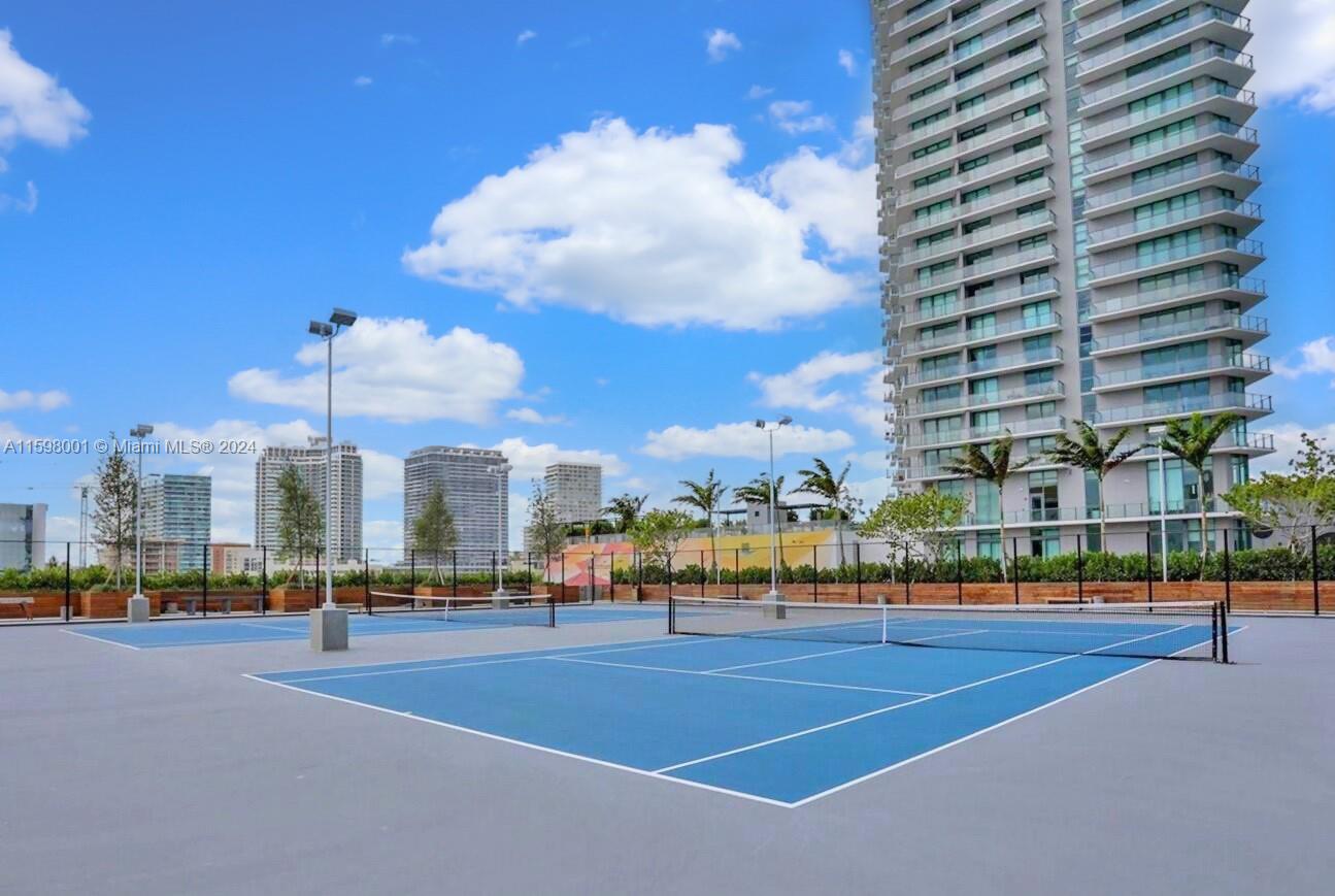 PARAISO BAY CONDO - Residential Lease
