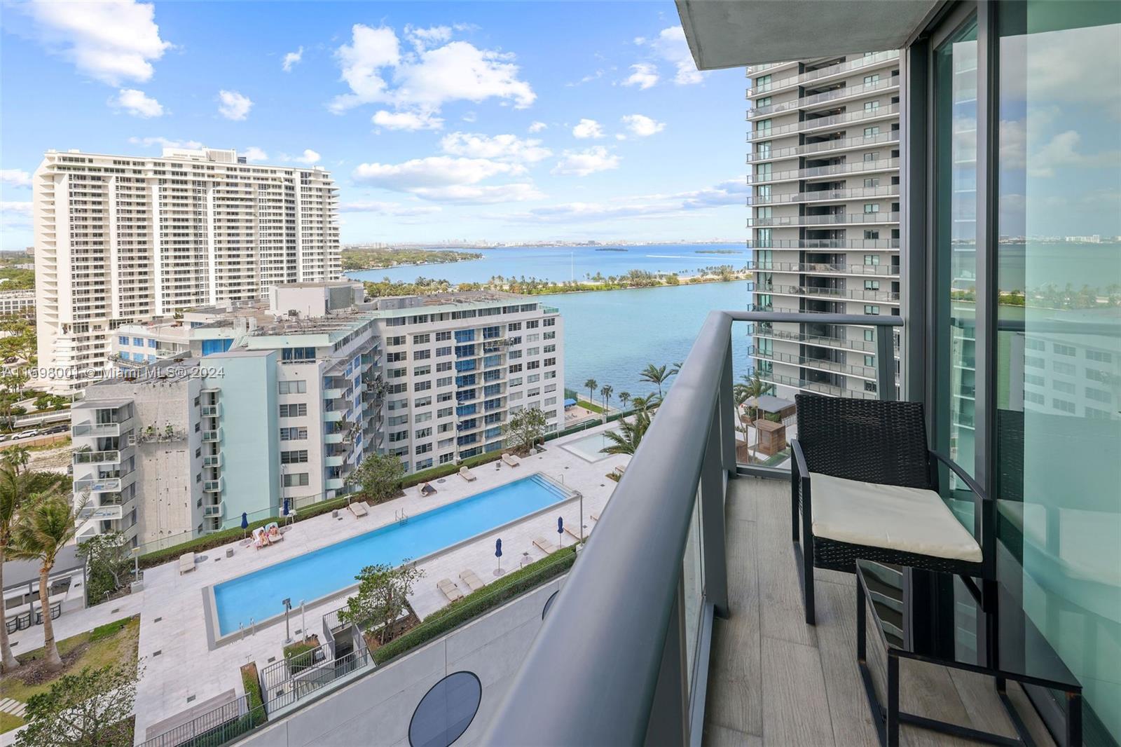 PARAISO BAY CONDO - Residential Lease