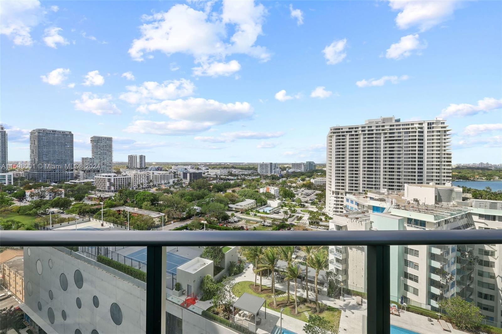PARAISO BAY CONDO - Residential Lease