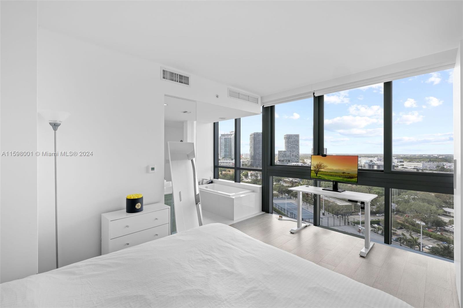 PARAISO BAY CONDO - Residential Lease