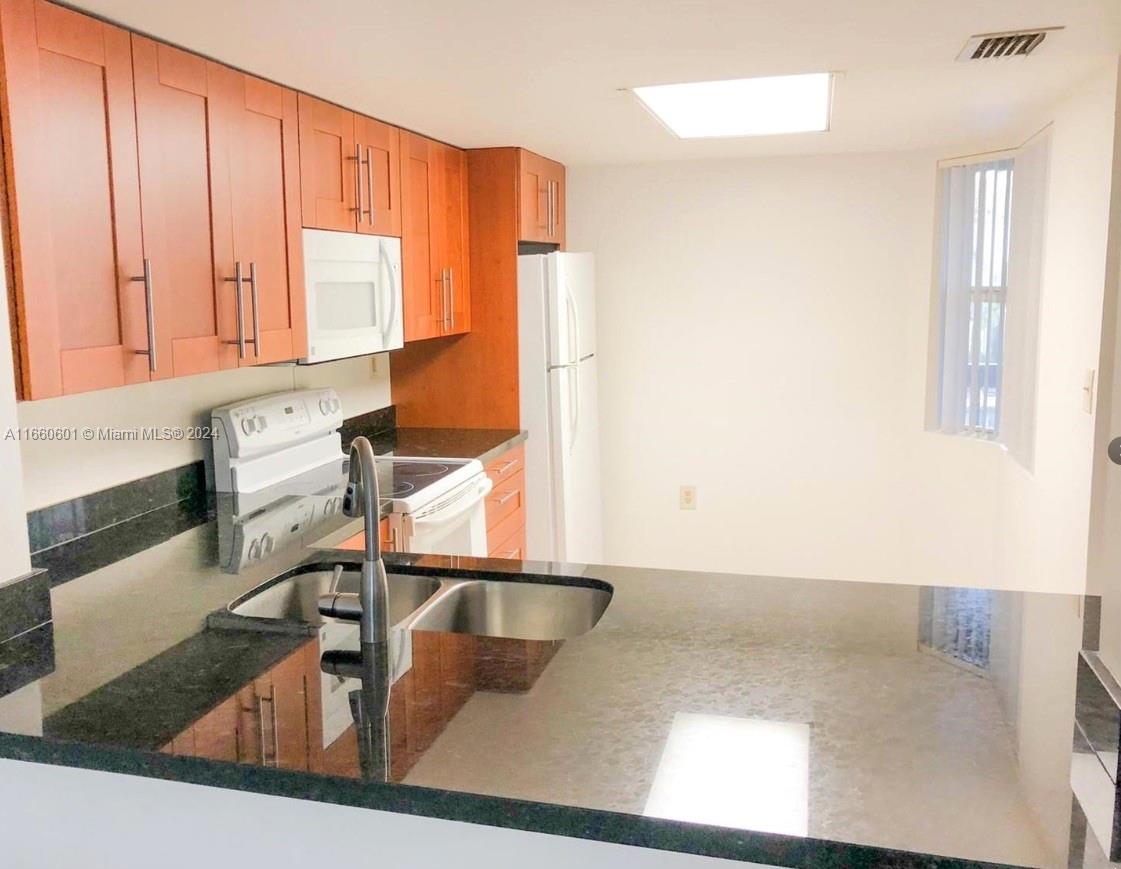 Property for Sale at 446 Sw 113th Way 446, Pembroke Pines, Miami-Dade County, Florida - Bedrooms: 2 
Bathrooms: 2  - $300,000