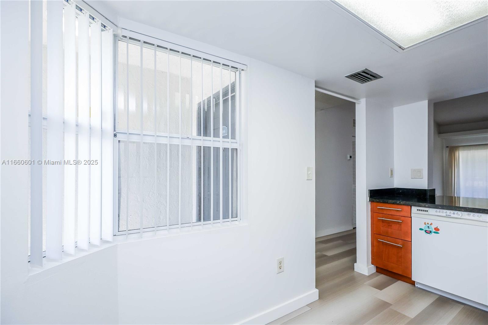 FAIRWAY GREENS CONDO HOME - Residential