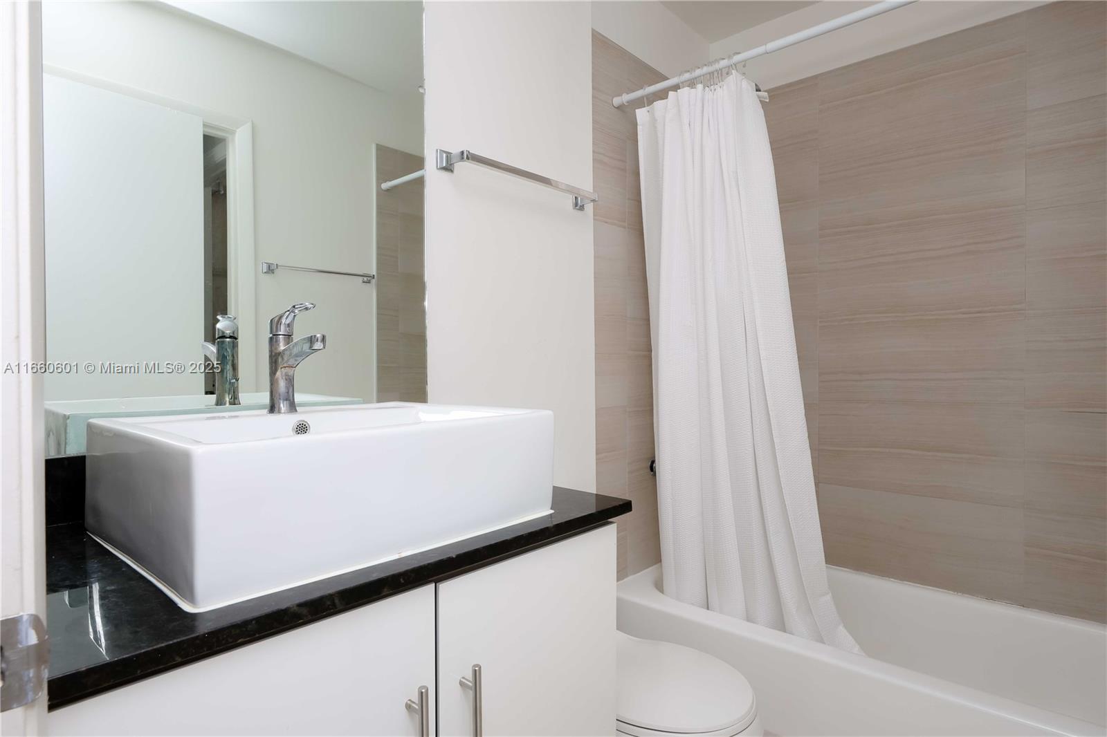 FAIRWAY GREENS CONDO HOME - Residential