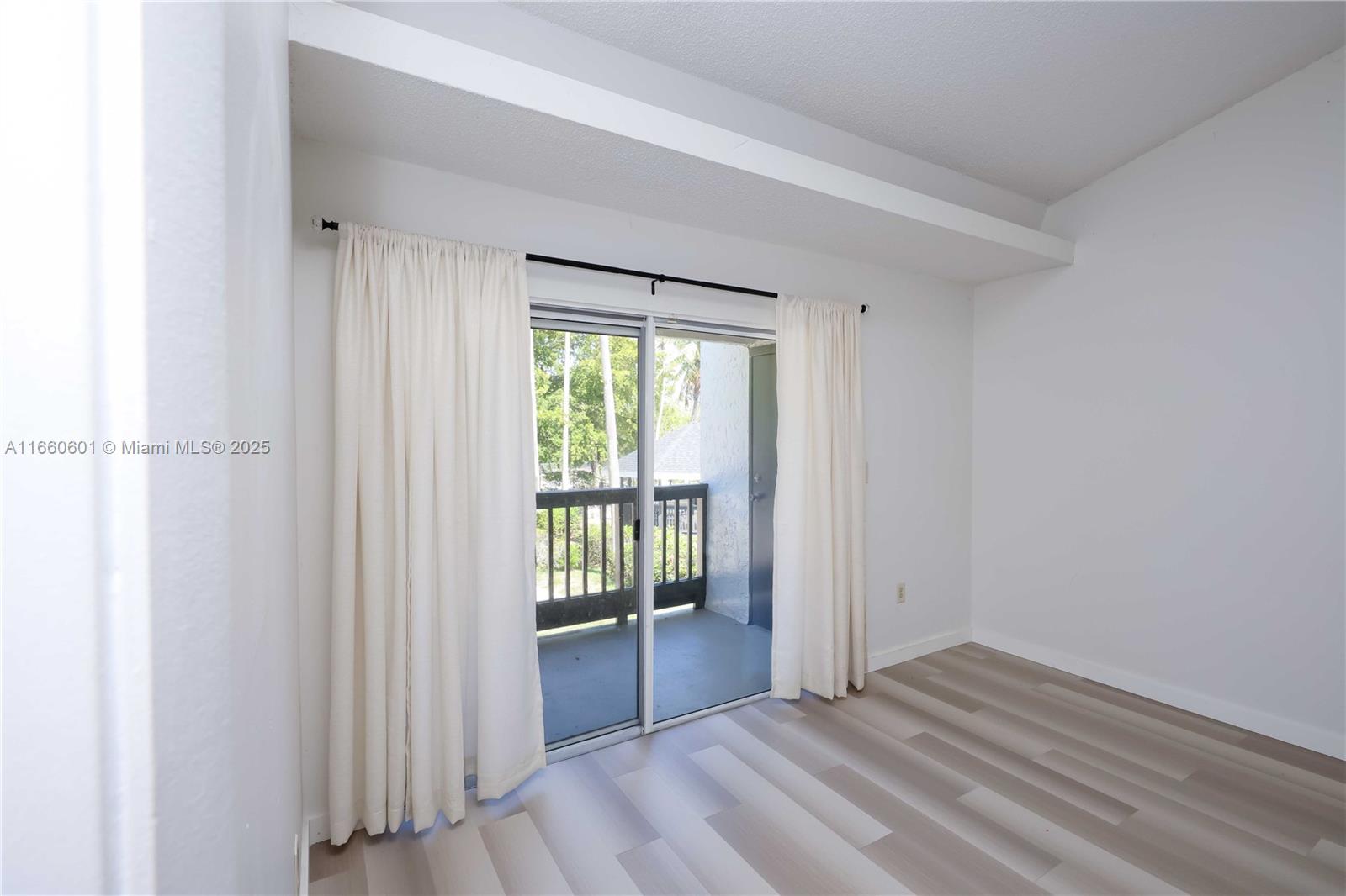 FAIRWAY GREENS CONDO HOME - Residential