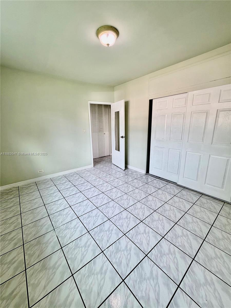 PRESTIGE APTS INC CO-OP - Residential Lease