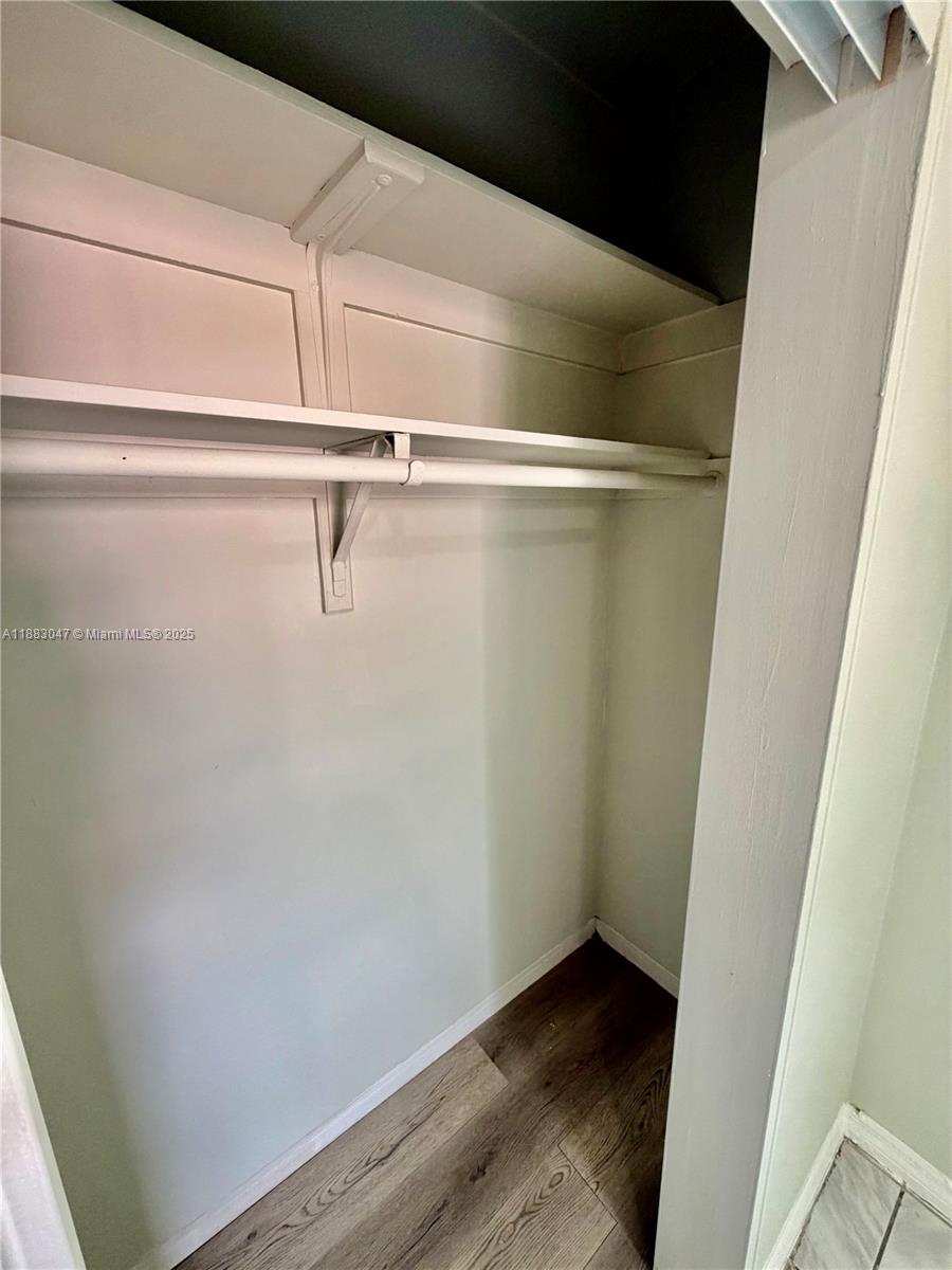 PRESTIGE APTS INC CO-OP - Residential Lease