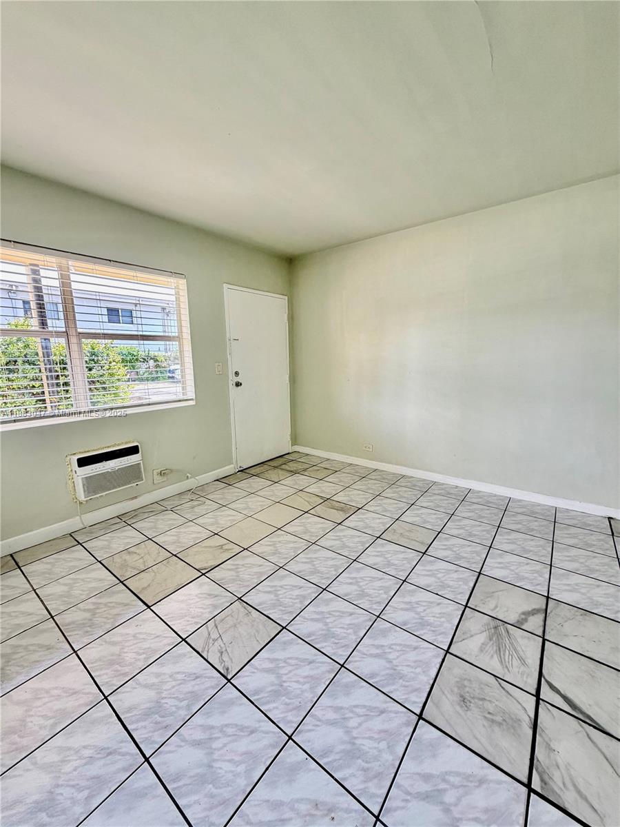 PRESTIGE APTS INC CO-OP - Residential Lease