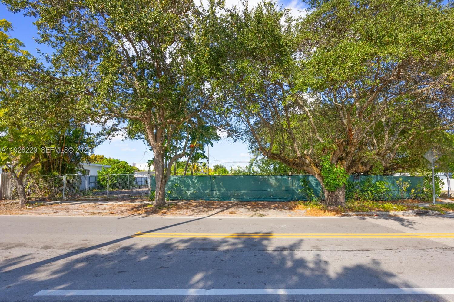 FLAGLER GARDENS - Land