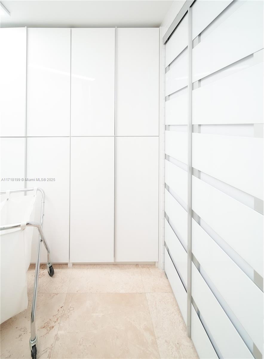 LAKE TOWER CONDO - Residential