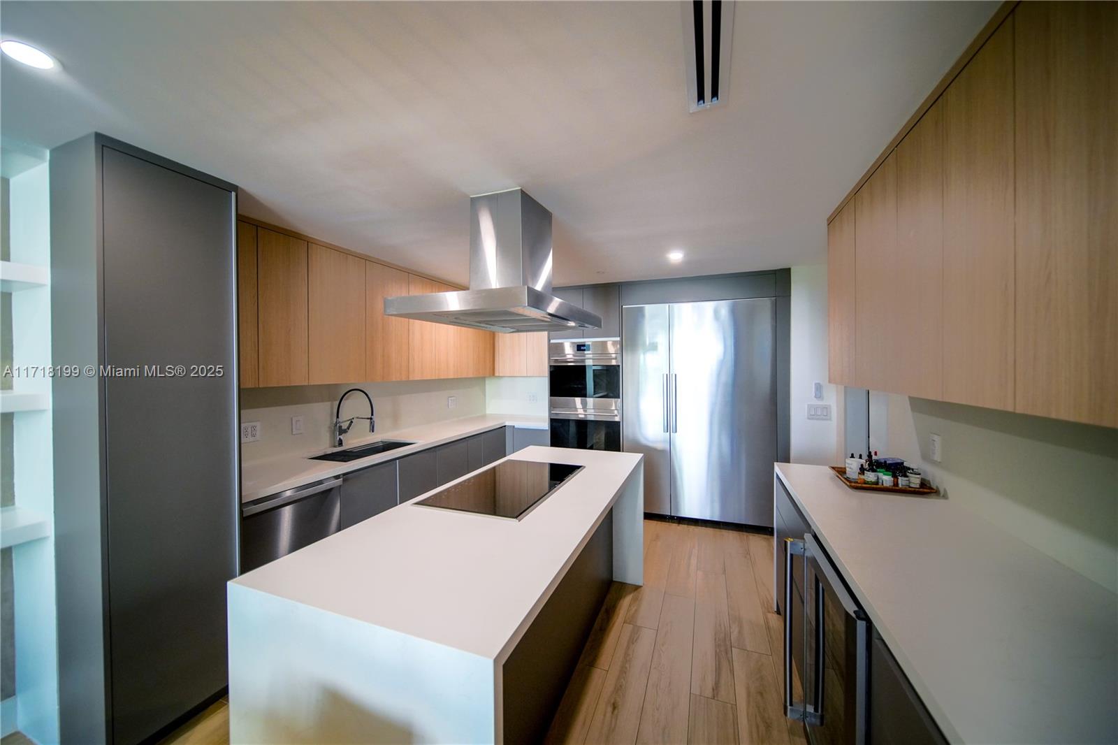 LAKE TOWER CONDO - Residential