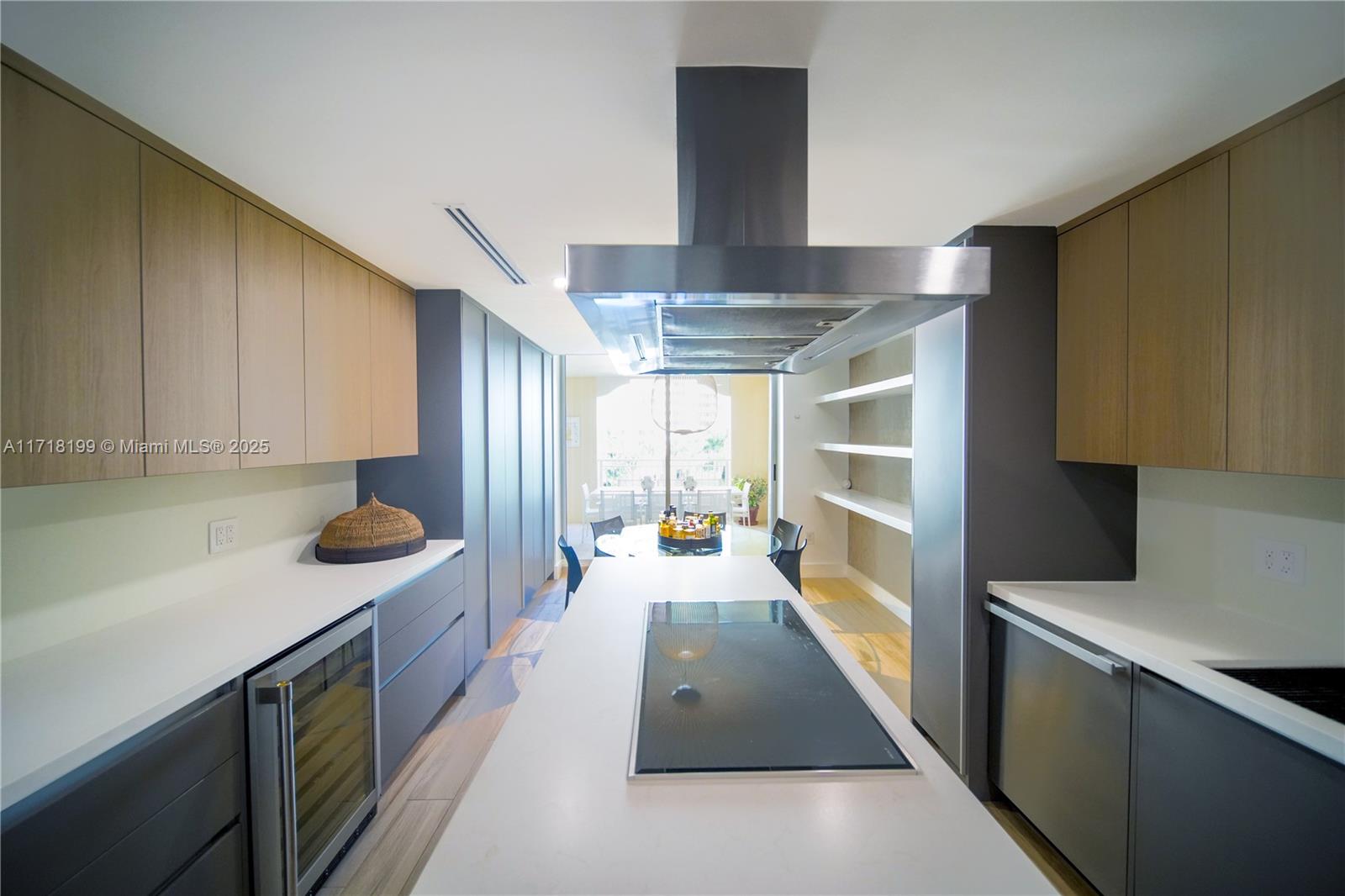 LAKE TOWER CONDO - Residential